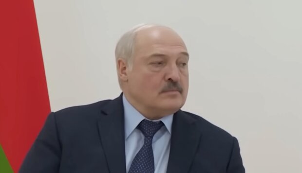 Лукашенко боїться за своє життя: наказав створити народне ополчення. Щось почнеться