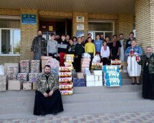 Капелани УПЦ привітали зі святом Воскресіння Христового військових, жителів прифронтової зони і вихованців дитячих будинків