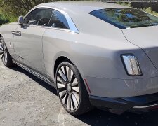 СМИ: нардеп Вацак стал первым в Украине владельцем Rolls-Royce Spectre за $600 000