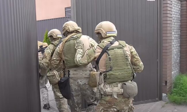 Затримання підозрюваного, фото: youtube.com