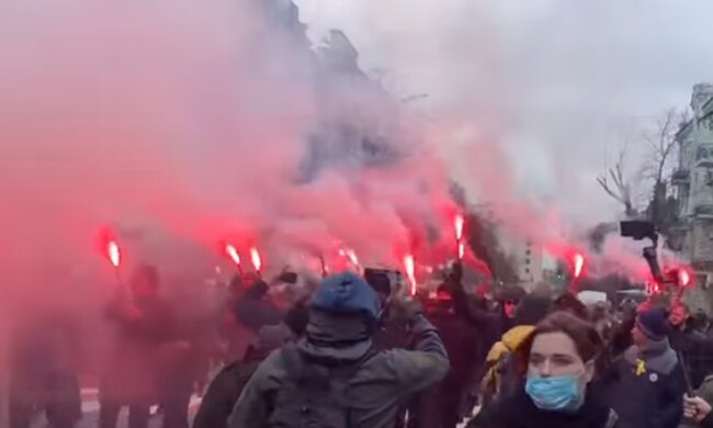 Акція протесту. Фото: скріншот Facebook-відео