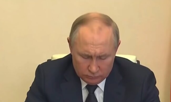 Долар різко подорожчав уперше за 20 років після заяви Путіна