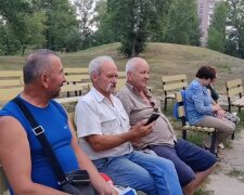 Оставят без выплат на целый год: украинских пенсионеров предупредили о серьезных изменениях