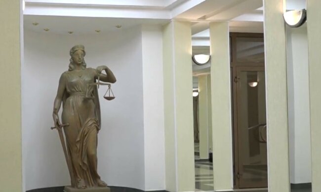 Верховный Суд предостерег от давления со стороны СНБО