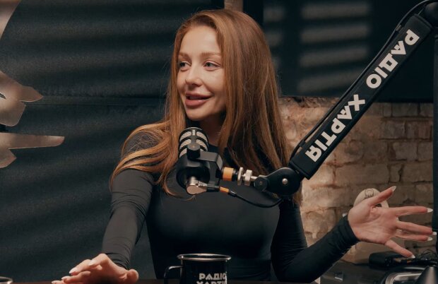 Тіна Кароль, кадр з інтерв'ю