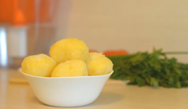 Как правильно варить картофель. Фото: YouTube
