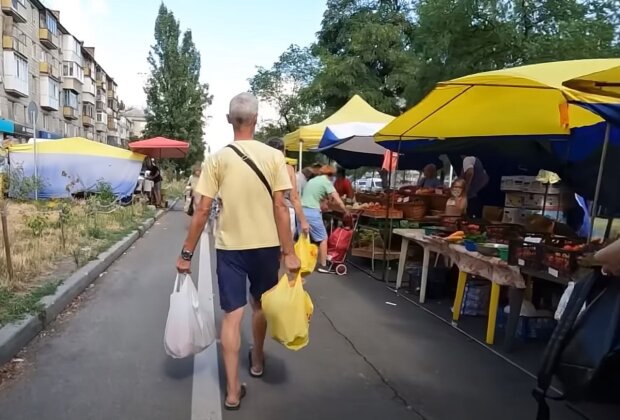 Продукты на рынке, фото: youtube.com