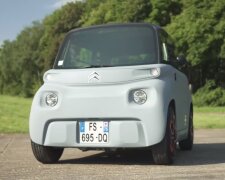 "Пузатый француз": в Украине появится самый маленький электромобиль. Он вытеснит Smart