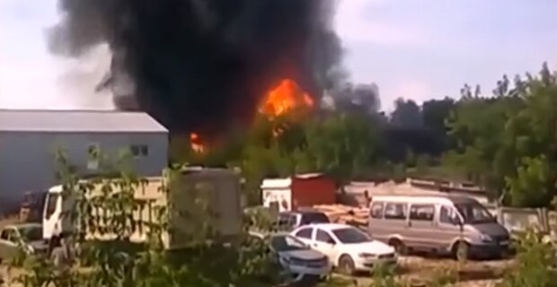 Взрыв на пороховом заводе в Перми. Фото: YouTube