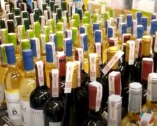 Ціни багато хто здивує: в Україні хочуть підвищити ціни на алкоголь. Що і скільки буде коштувати
