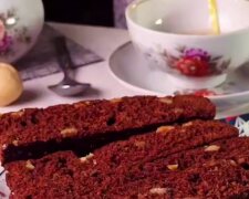 Шоколадно-медовая коврижка, кадр из видео