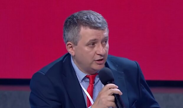 Юрий Романенко: "Многие не поняли посыл министра финансов о том, что 40-летние останутся без пенсий"