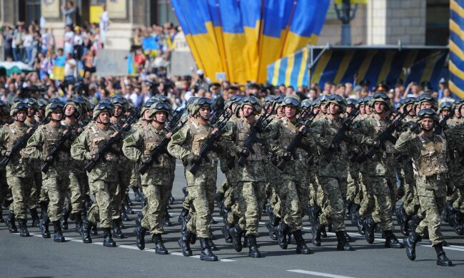Военный парад В Киеве. Фото: Фокус