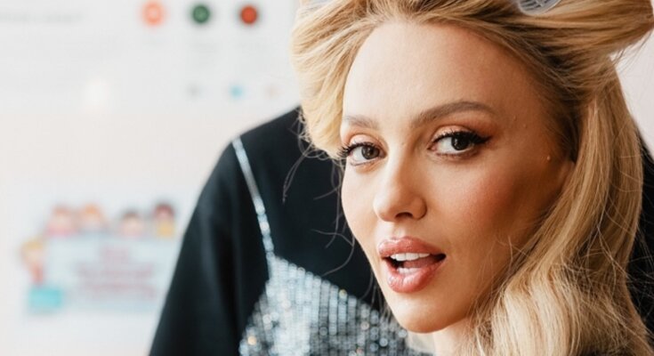 Оля Полякова