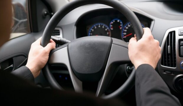Это поможет любому водителю: 5 важных советов, которые спасут вас в дороге