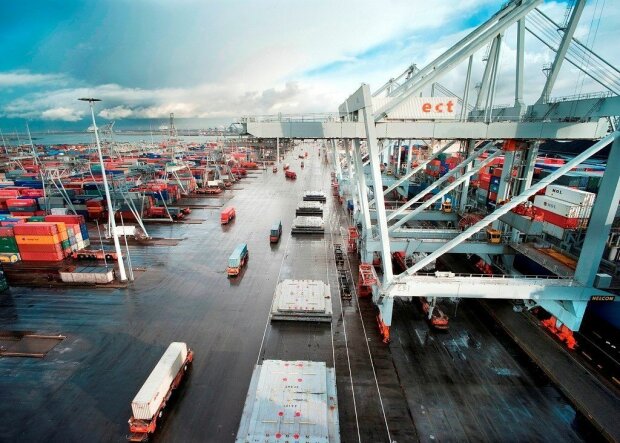 Введення обмежень контейнерними портами — коментарі «Євротермінал»