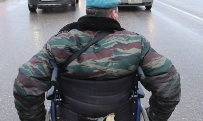 У Росії маршрутники не пускають безногих окупантів до автобусів: "не треба було воювати...". Відео