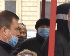 Торкнеться тільки вакцинованих: кому в Україні скасують карантин