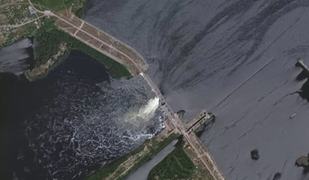 Каховская ГЭС. Фото: YouTube