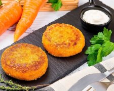 Ще смачніше м'ясних: рецепт соковитих морквяних котлет із сиром