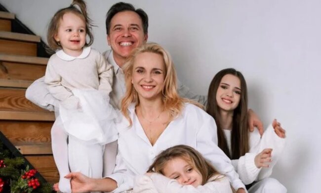 Лілія Ребрик з родиною, фото із соцмереж