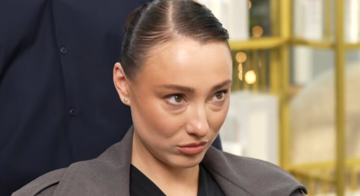 Анастасія Половинкіна, кадр з інтерв'ю