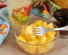 Не отличить от ананасов: необычный рецепт маринованных кабачков