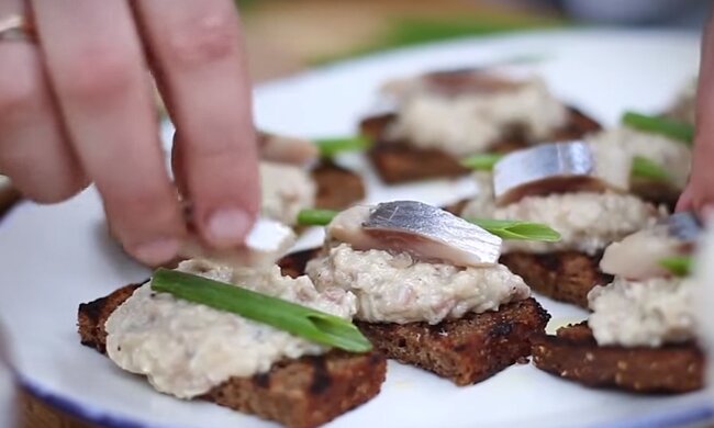 "Тетя Циля, дайте добавки": рецепт єврейського закусочного форшмаку з картоплею та яйцями