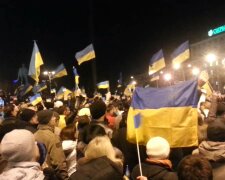 Мітинг в Україні, фото: скріншот