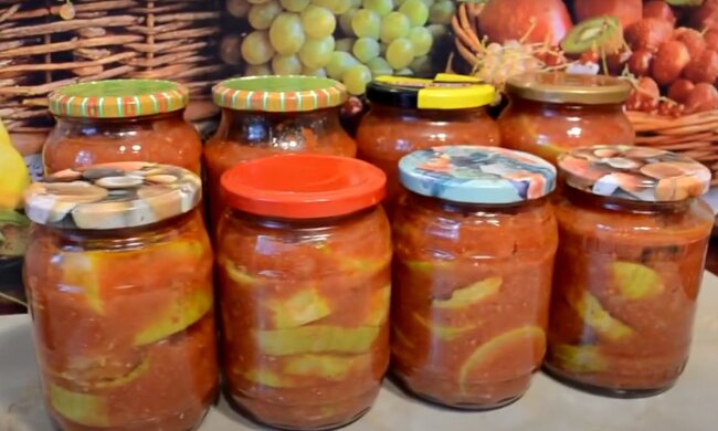 Кабачки в томатах на зиму