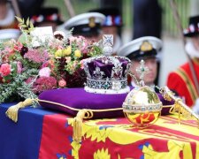 Рядом был Байден: в сети показали фото Елены Зеленской на похоронах Елизаветы II