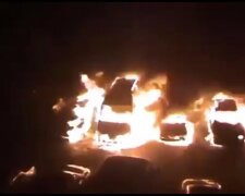Начинают мстить: под Москвой сожгли 4 машины важных ФСБшников