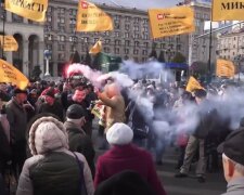 Протест. Скріншот з відео на Youtube