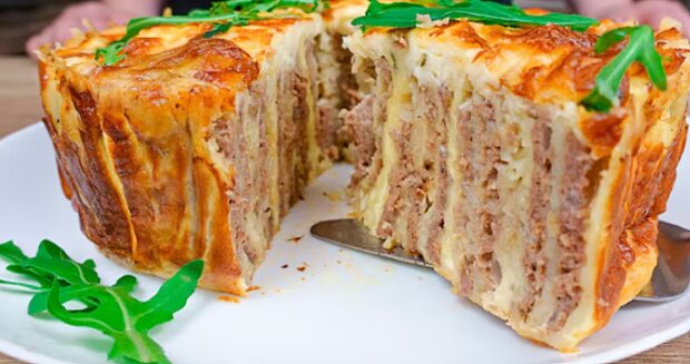 Мясной пирог из лаваша