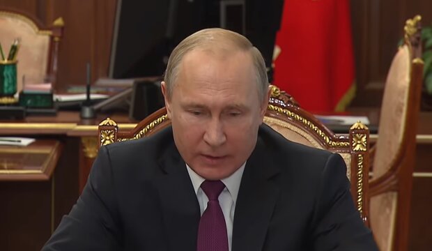 Путін зганьбився: збивав свої літаки, а росіянам розповідав, що це українські
