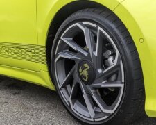 Похож на "горбатый" ЗАЗ: Fiat показал спортивный электромобиль для молодежи. Фото