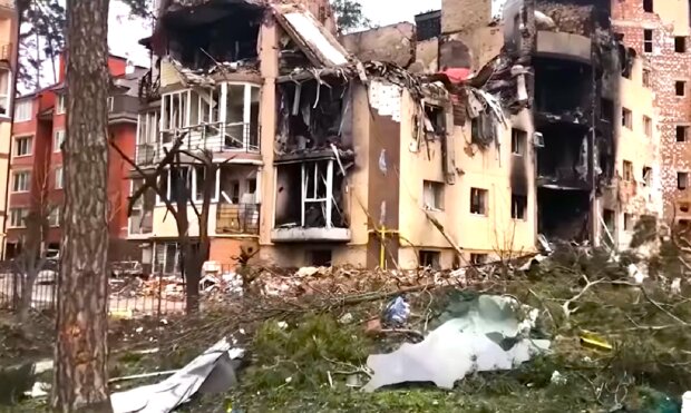 Обстрел, разрушенное жилье, война. Фото: YouTube