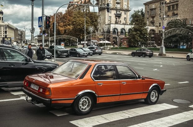 BMW 728 первого поколения (E23), фото: "Фокус"