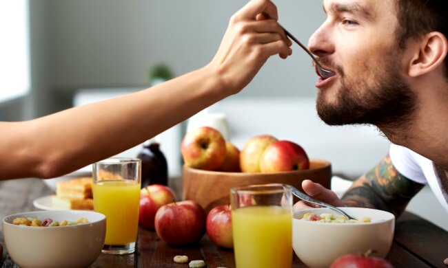 Продукти. Скріншот з відео на Youtube