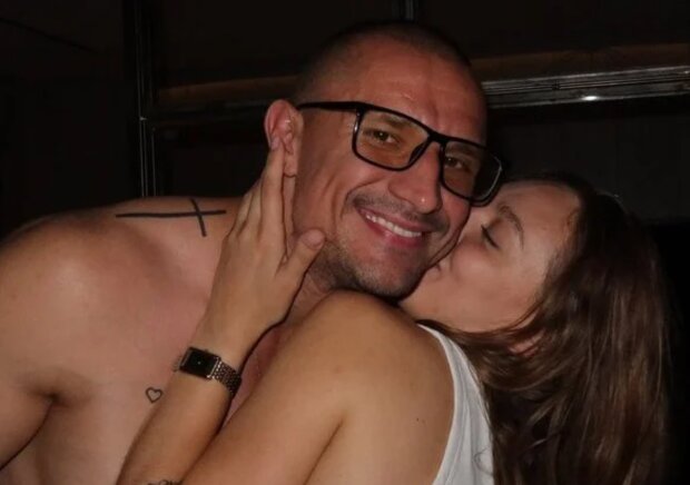 Тарас Цимбалюк и Надин Головчук, кадр с видео