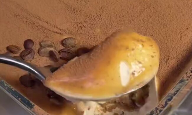 Карамельний тірамісу, кадр з відео