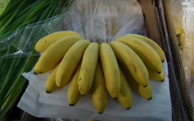Банани. Фото: скріншот Youtube-відео