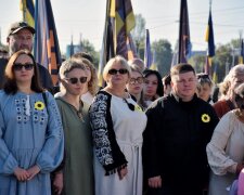 На Подоле почтили память украинских Защитников и Защитниц