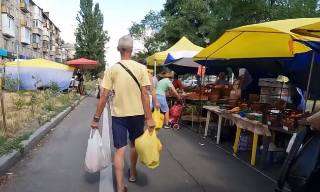 Продукты на рынке, фото: youtube.com