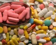 Эти лекарства могут спасти вашу жизнь: список препаратов, которые должны быть в аптечке во время пандемии