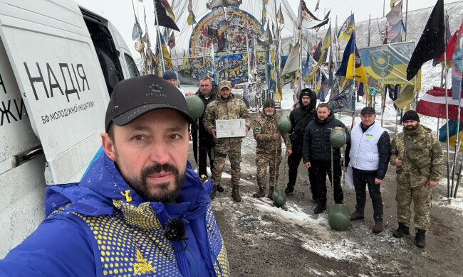 Віта Присяжнюк, Євген Хмара, БФ молодіжної ініціативи "Надія" здійснили 205-ту гуманітарну місію на лінію фронту