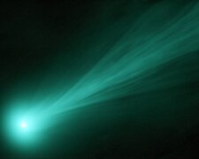 Это знамение: впервые за 50 тысяч лет к Земле приближается зеленая комета