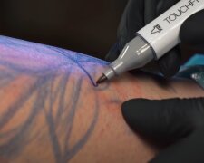 Дуже пошкодуєте: названі ділянки тіла, де не можна робити татуювання