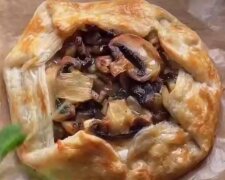 Грибний пиріг, кадр з відео