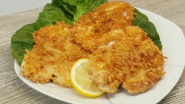 Куриное филе в сырной панировке